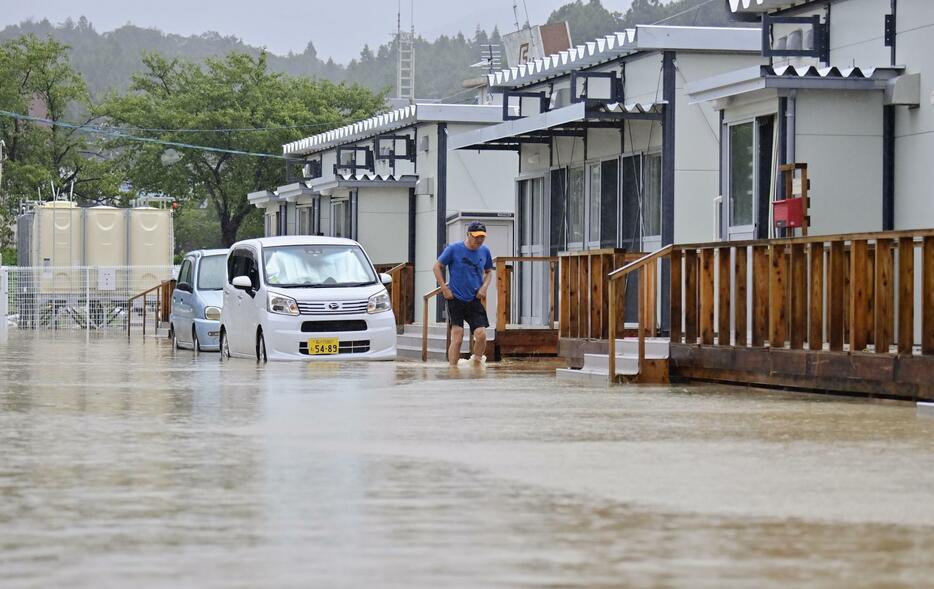 記録的豪雨で浸水した石川県輪島市宅田町地区の仮設住宅団地＝9月