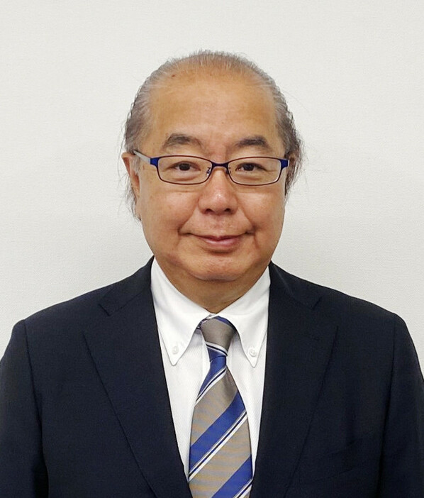 新田八朗氏