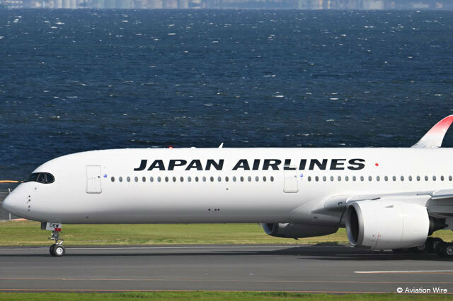 羽田空港のC滑走路を離陸するJALのA350-1000 6号機JA06WJによるニューヨーク行きJL6便＝24年10月20日 PHOTO: Tadayuki YOSHIKAWA/Aviation Wire