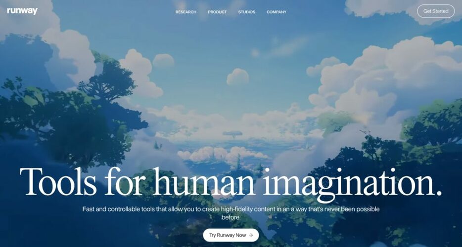 リーズナブルな価格設定で、幅広いユーザーからアクセスしやすい Runway公式サイトより