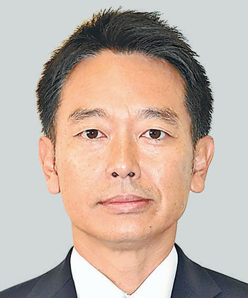 上杉謙太郎氏