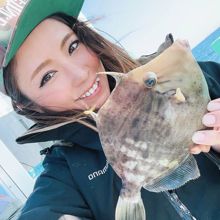 釣り歴10年女子がハマる「海のフォアグラ」。旬のカワハギの釣り方と絶品料理を紹介