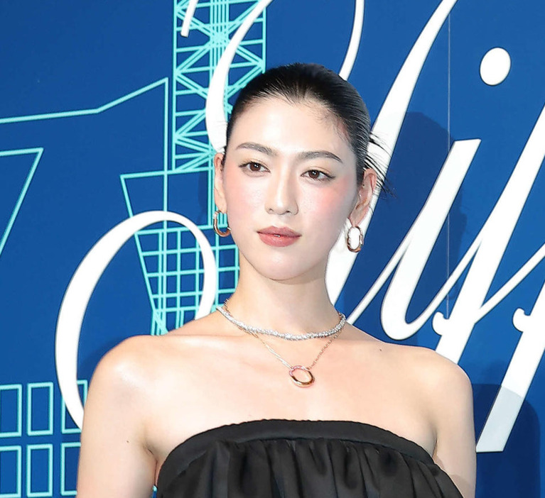 三吉彩花（2023年9月撮影）