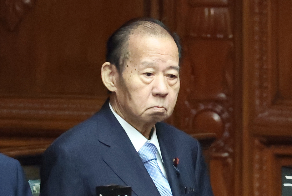 自民党の二階俊博元幹事長＝６月４日、国会内