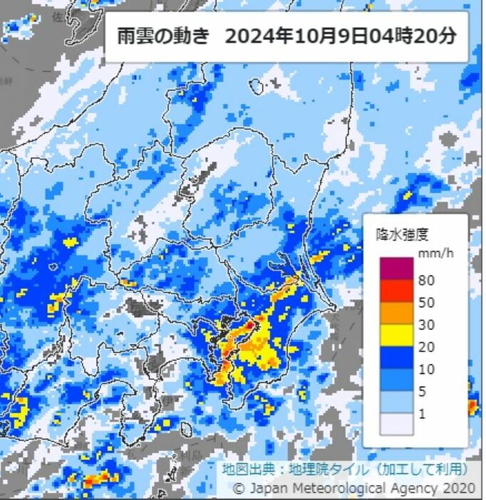 関東に広くかかっている雨雲（9日午前4時20分、気象庁のレーダー）