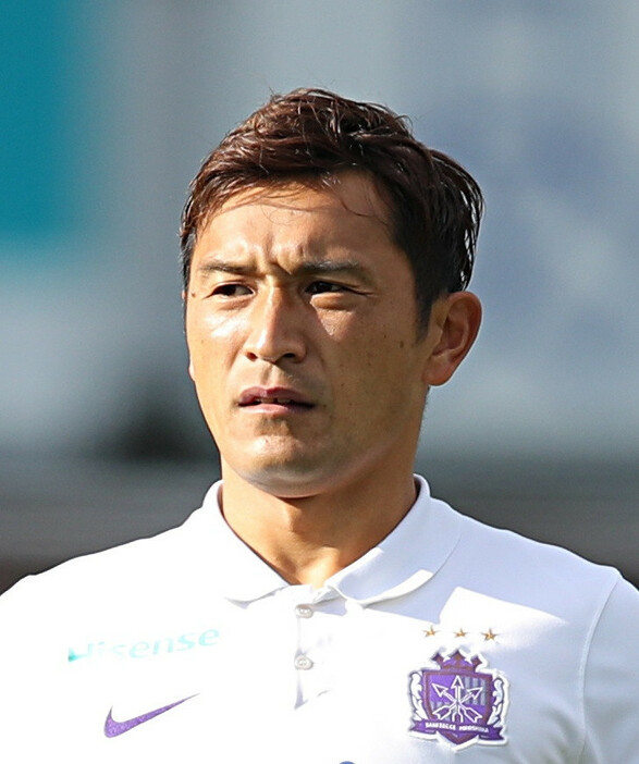 青山敏弘選手