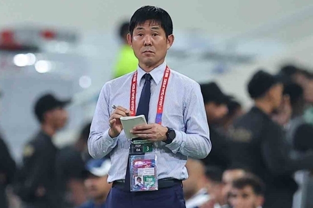 敵地でのサウジ戦で日本を勝利に導いた森保監督。写真：梅月智史（サッカーダイジェスト写真部／現地特派）