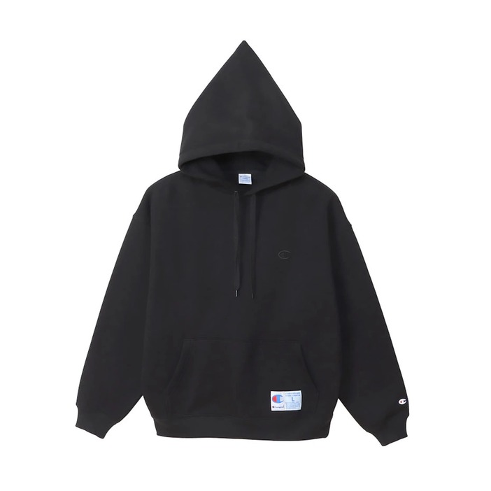 HOODED SWEATSHIRT　14,080円（税込）