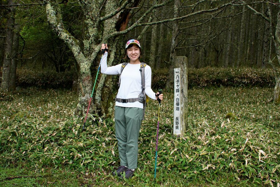 今回は女神茶屋の近くにある登山口から八子ケ峰を目指す