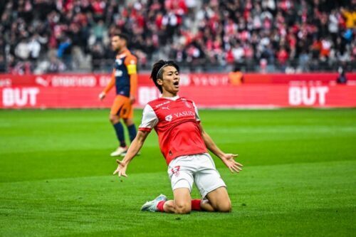 中村敬斗が圧巻のミドルで4試合連続ゴール！ [写真]＝Icon Sport via Getty Images