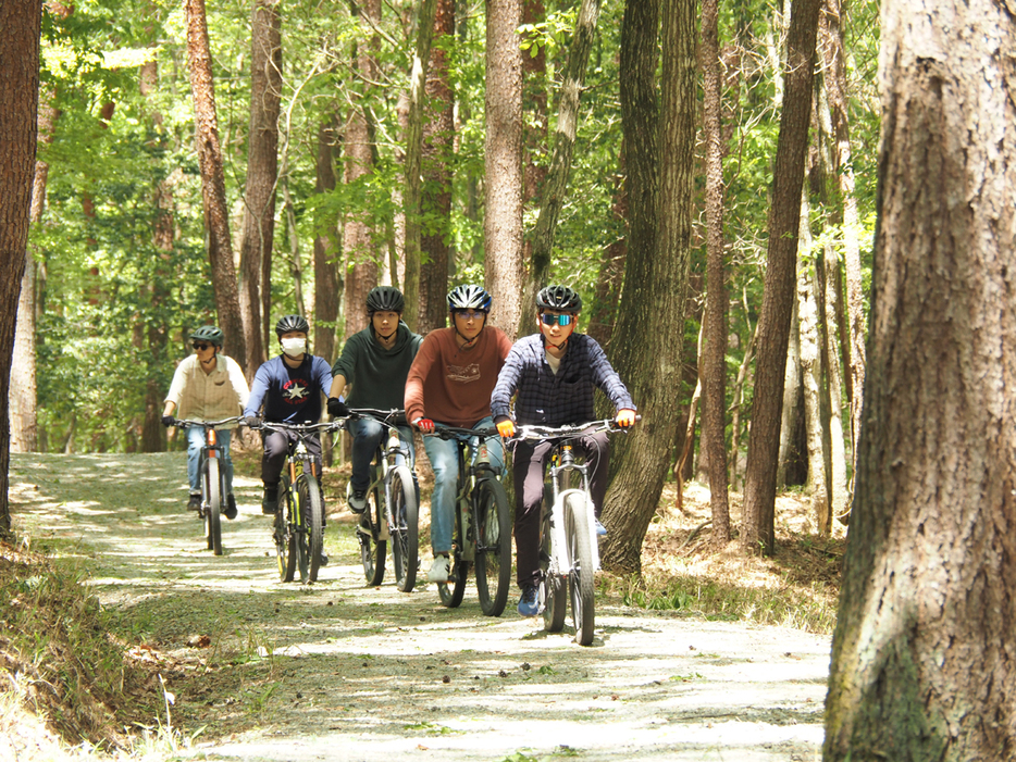 写真：Bicycle Club