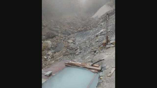 本沢温泉の野天風呂