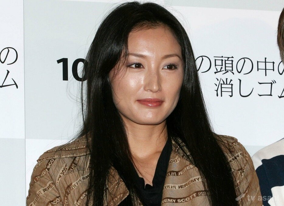 井上晴美、離婚発表「3人の大切な子どもたちとの新生活をスタートしています！」