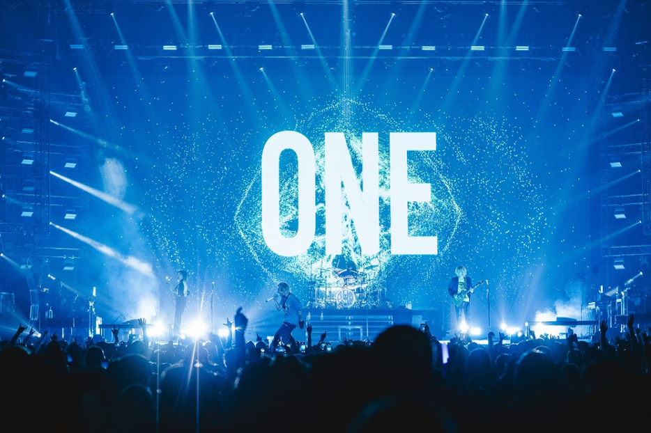 「ONE OK ROCK 2024 PREMONITION WORLD TOUR」ファイナル公演（photo by Matty Vogel）