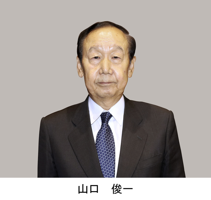 山口　俊一氏（自民・前）