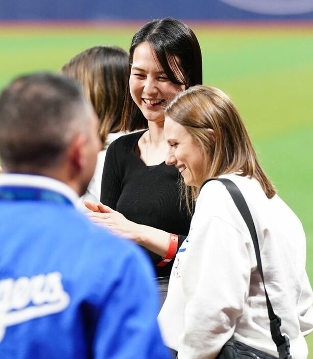 大谷翔平選手の妻・真美子さん(写真：日刊スポーツ/アフロ)