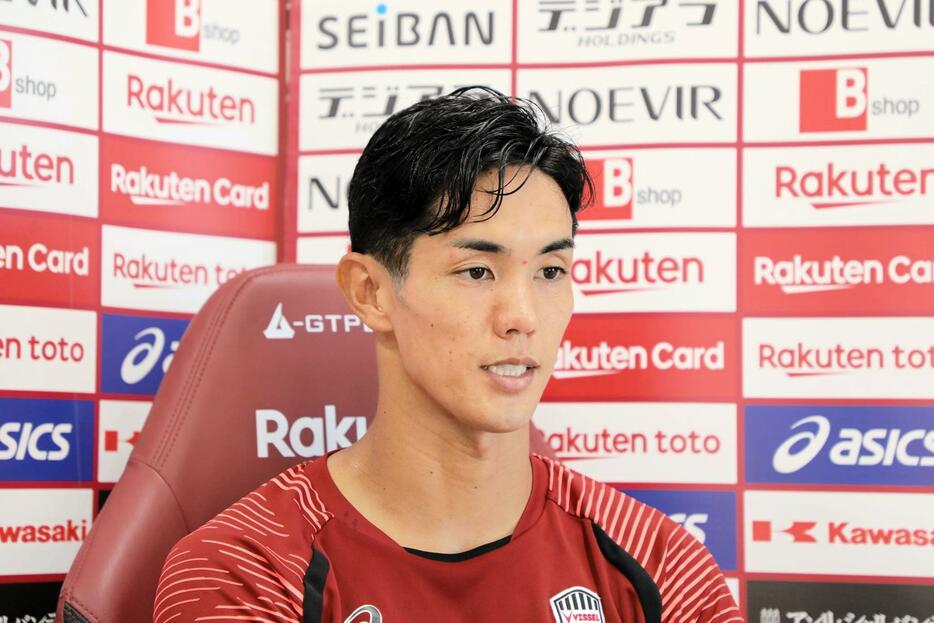 オンライン取材に応じる神戸・武藤©ＶＩＳＳＥＬ　ＫＯＢＥ