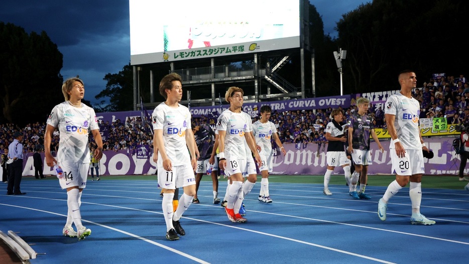 広島は12試合ぶりの敗戦に(C)J.LEAGUE