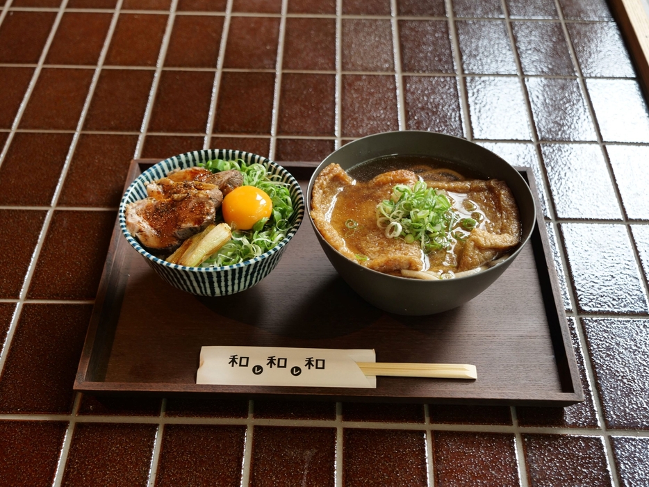 京鴨てりたま丼（ミニ丼）と玄米きつねうどん