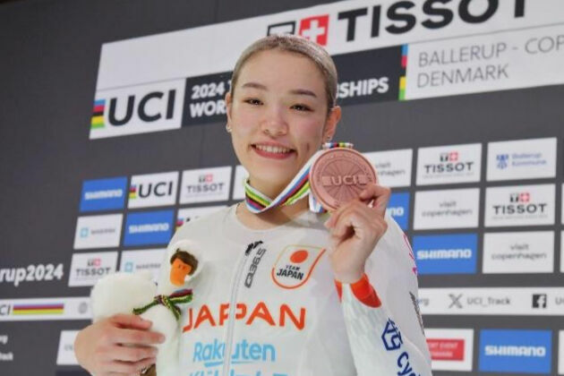 世界選手権女子スプリントで銅メダルを獲得した佐藤水菜（日本自転車競技連盟提供）