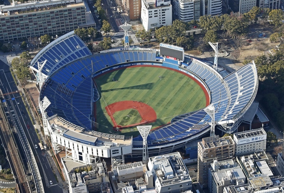 横浜スタジアム