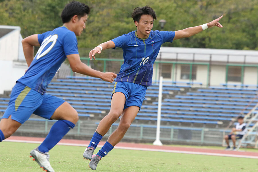 阪南大学の10番を背負う金本毅騎（10番）【写真：FOOTBALL ZONE編集部】