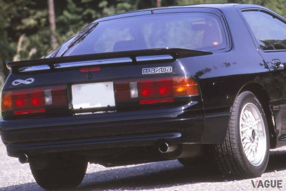 1985年に登場したFC3S型アンフィニ「RX7 GTR」