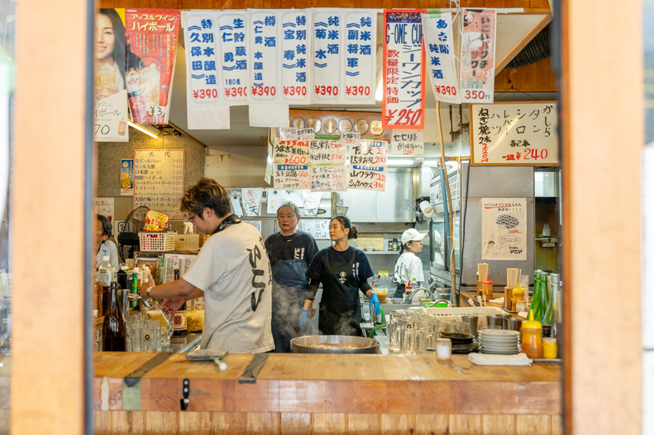 活気のある店内