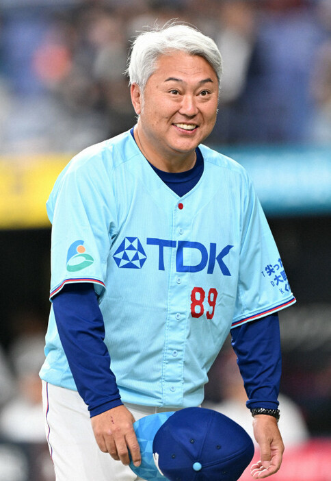 【TDK－日本新薬】TDKの佐藤康典監督＝京セラドーム大阪で2024年10月31日、松田雄亮撮影