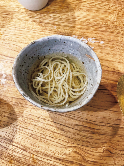 『ら すとらあだ』の蕎麦