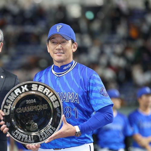 横浜DeNAベイスターズの三浦大輔監督