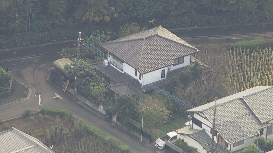 東京・三鷹市の住宅に雨戸割って複数人が押し入り　強盗未遂事件で捜査　警視庁