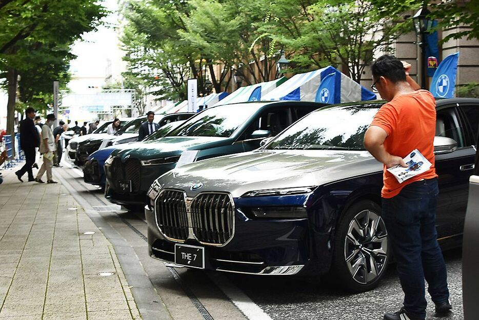 昨年7月に神戸市中央区の旧居留地で開催したJAIA初の一般ユーザー向け電動車イベント