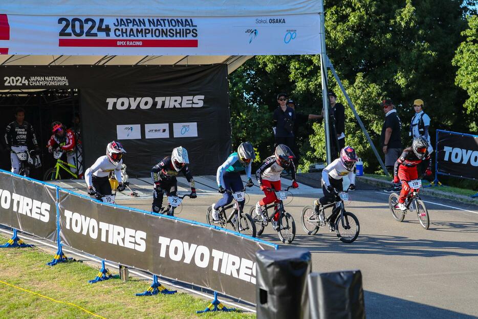 統合クラスとなった女子チャンピオンシップカテゴリー photograph by Japan Cycling Federation / Satoshi Oda