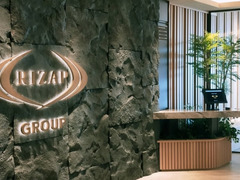 RIZAPが「店舗メディアプラットフォーム事業」を始動