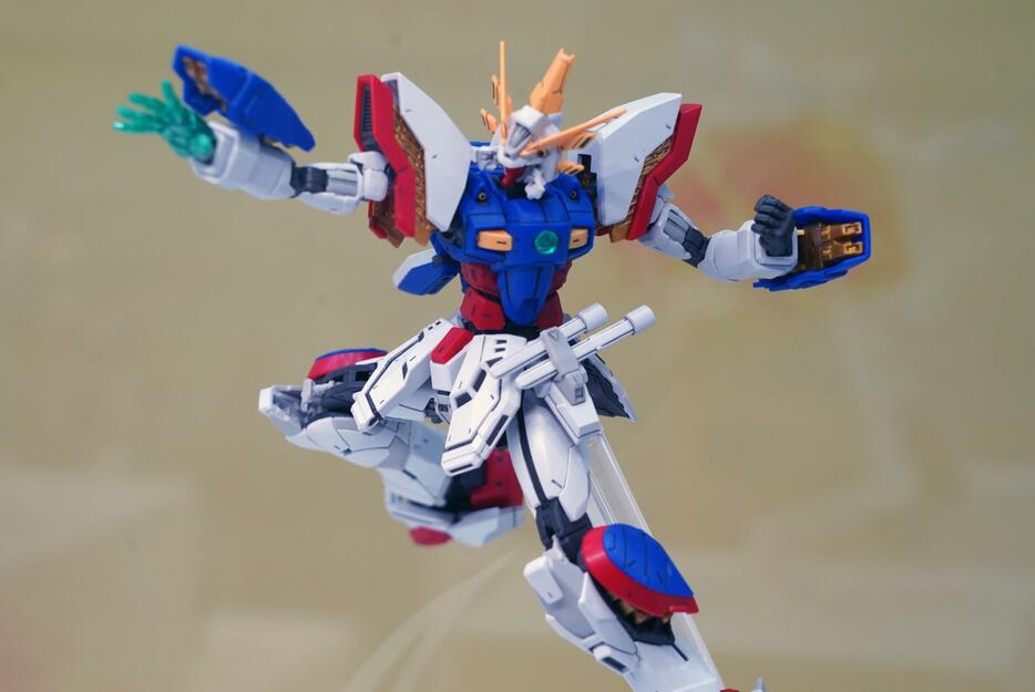 「機動武闘伝Gガンダム」のシャイニングガンダムのガンプラ「RG 1／144 シャイニングガンダム」