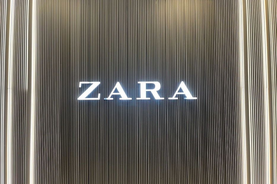 ZARAの看板写真