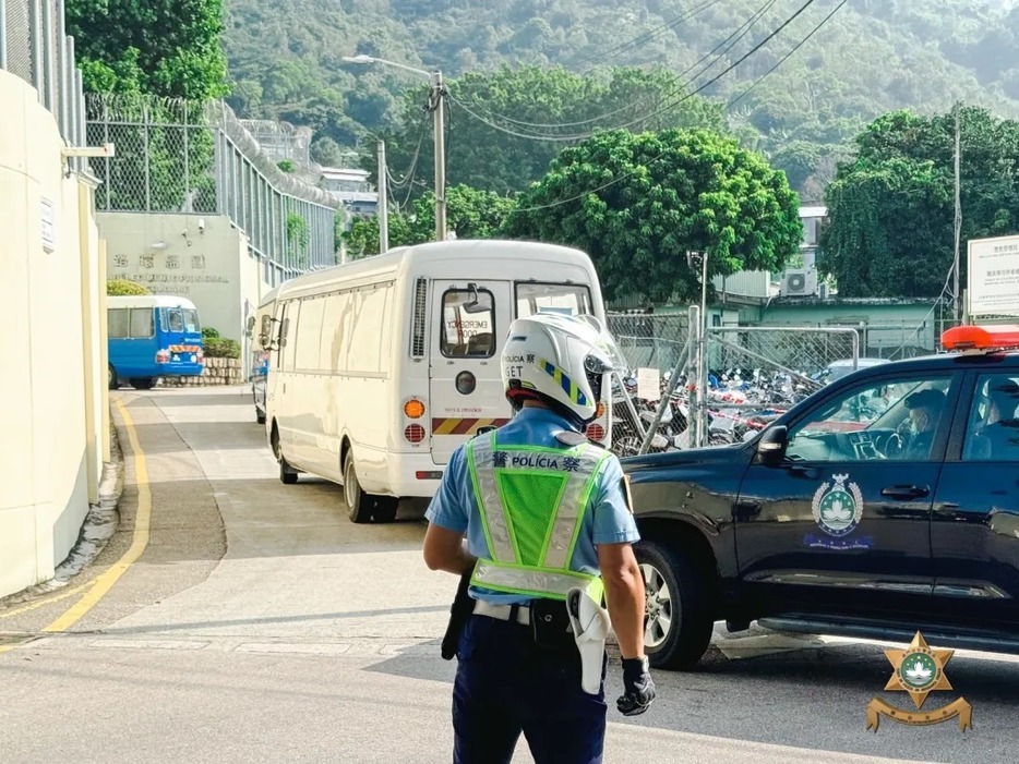 新監獄への収容者移送作戦の様子＝2024年10月19日（写真：マカオ治安警察局）