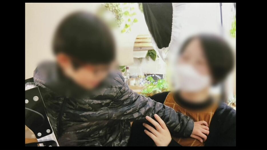 男性は息子と元妻を失った