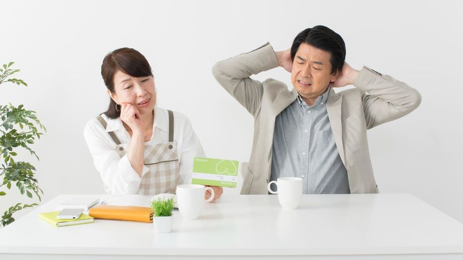 定年後30年以上もある余生にどう備える？「50代」からの老後資金作りとポートフォリオ例【CFPの助言】