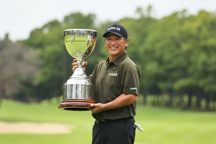 逃げ切りでシニアメジャー初Vを挙げた増田伸洋（提供：日本プロゴルフ協会）