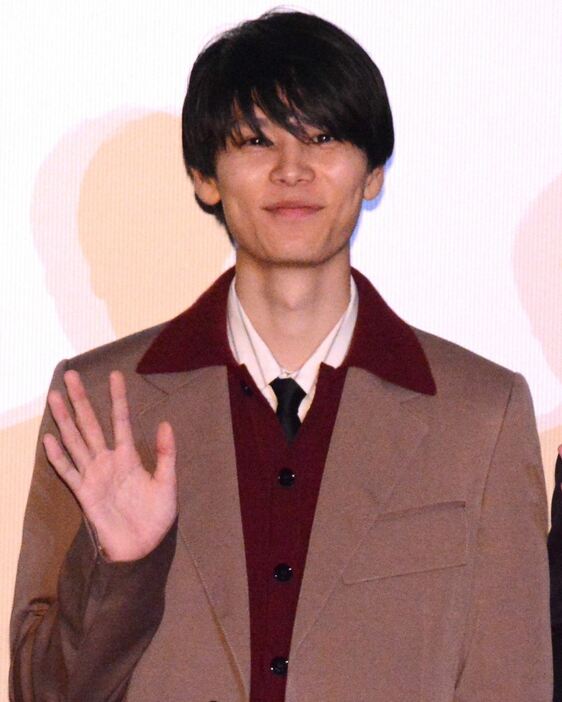 “監督”北村匠海の演出に応えてみせた萩原利久