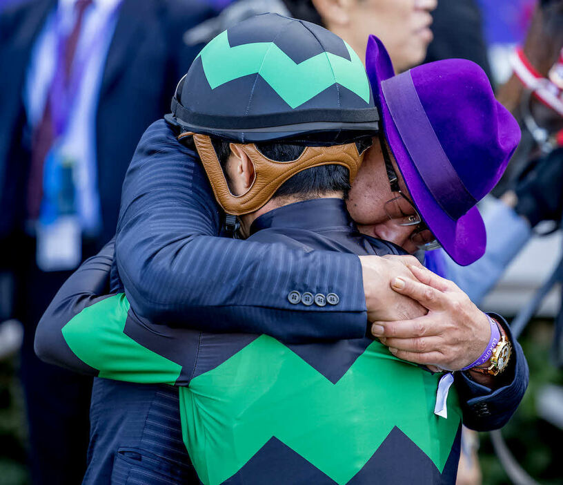 21年BCフィリー＆メアターフを制した矢作師（C）Alex Evers／Eclipse Sportswire／Breeders Cup