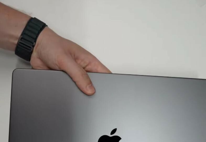 今月末発表が予想されるM4 MacBook Proのアンボックス動画。これまでにない大規模リークの背景に何が…？