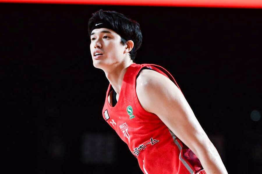 渡邊雄太【写真：B.LEAGUE】