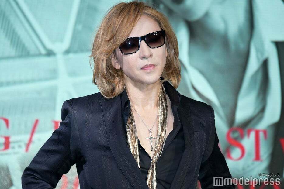 YOSHIKI