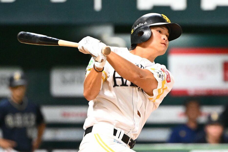 ８回、プロ初の適時打を放ったソフトバンク・笹川吉康