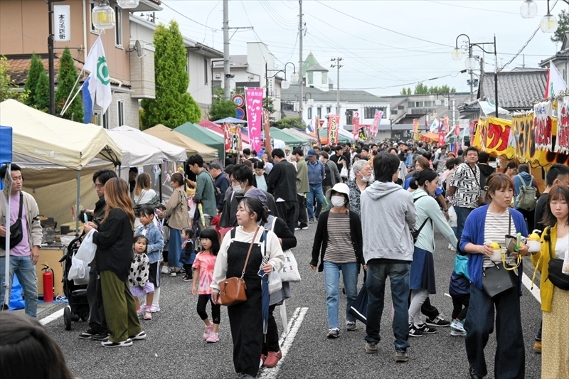 町民らでにぎわった会場