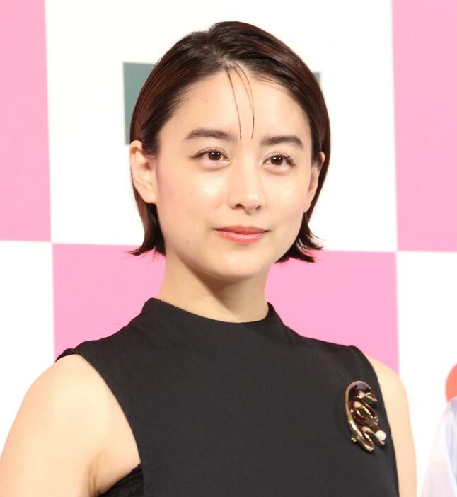 「アートウィーク東京 2024年」記者発表会に登場した山本美月さん