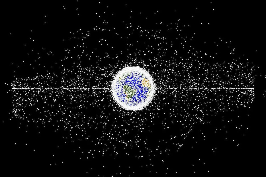 地球を取り巻くスペースデブリのシミュレーション。デブリの分布を示している。©️NASA